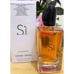 Giorgio Armani Sì